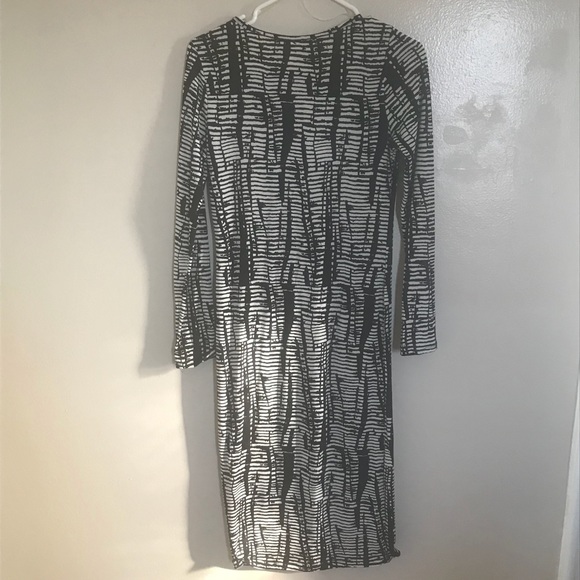 🧸 Bodycon dress - Picture 2 of 3